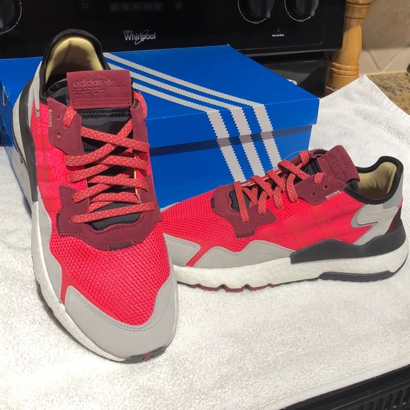 Sold!! ADIDAS NITE Jogger Shock Red/Black - Picture 2 of 7